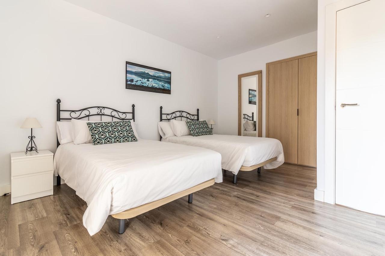Apartamentos El Patio Plaza Santa Clara Caces Kültér fotó